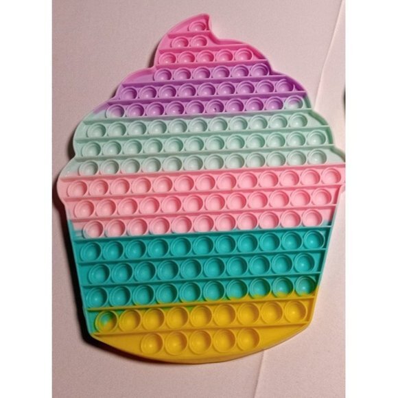 Set Of 3 - Jumbo and Small Bubble Popper Fidget Toys (9a3)‎ - Picture 2 of 3